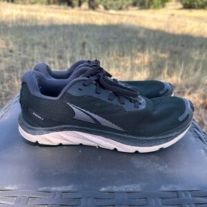 Altra - Rivera 2 - Black - 7.5